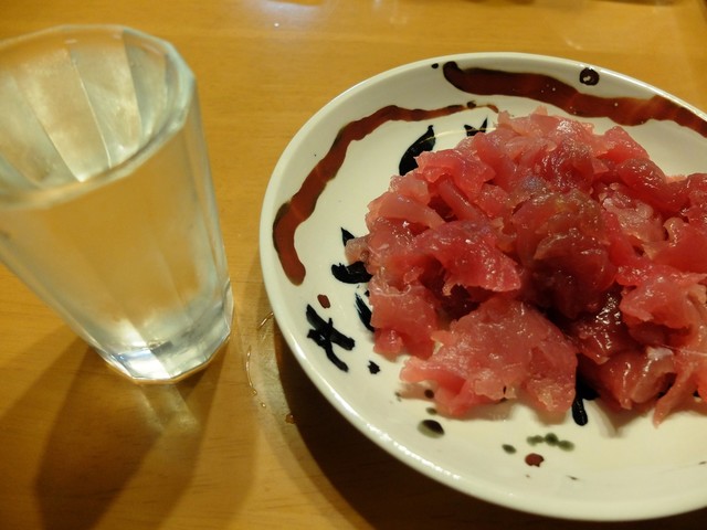 内海商店 &ndash; 東塩釜｜塩釜水産物仲卸市場の鮮魚販売