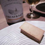 Point - レーズンサンドと甘ワイン