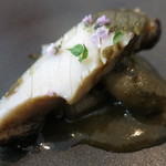 ラ クレリエール - 山口県萩産アワビ　アワビの肝とブイヨンのソース