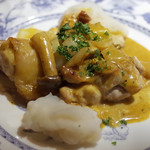欧風バル・マザン - 若鶏と茸のカレー風味(980円)