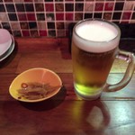 大正ライオン - 生ビールと付き出しのきんぴらごぼう