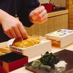 鮨 竜介 - 今回は「はだて水産」のセリ札1番