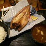 うおかぎ食堂 - とろ鯖の塩焼定食(税別890円)