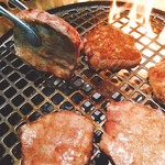 本格焼肉 カンゲン - 厚切り上タン塩