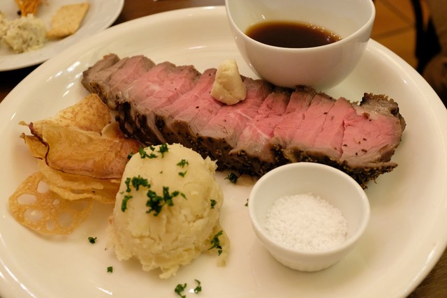 Beer Hall Lion Shinjuku Ten photo 2