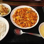 中華料理 唐韻 - 中華セット（四川麻婆豆腐）　980円