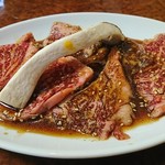 平和苑 - 上カルビ