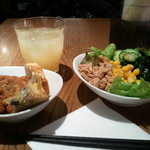 カキフライ＆　サラダ＆ドリンクは取り放題