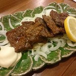 すし辰 - 鯨のニンニク焼き(1000円)