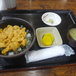 柿崎商店 海鮮工房 - 白塩水丼１９１０円（時価）