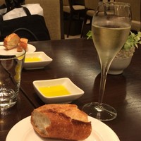 サバティーニ・ディ・フィレンツェ 大丸東京店 - パンとオリーブ油