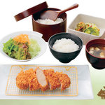 とんかつ 濵かつ - 料理写真:国産ハーブ豚のロースかつ膳