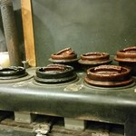 滋味 康月 - ご飯を炊き上げる「おくどはん」（竃）。