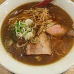 麺や 七彩 - 喜多方らーめん(煮干し) 820円