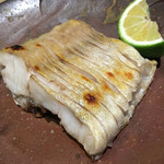 味あら井 - グジの焼き物  焼き物にしたら、グジが一番上品だと思う