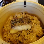 東京 芝 とうふ屋うかい - 鯛赤飯