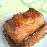 シャルム - あんず　クリームチーズ入り