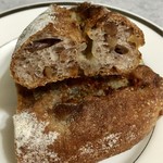 Pane Ho Maretta - くるみ×はちみつ×ゴルゴンゾーラ