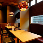 Tosa Shimizu Warudo - 半個室には可愛い長太郎貝のランプが！！