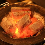 炭火焼ホルモン ぐう - 七輪で焼く本格ホルモン焼肉