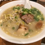 薩摩っ子ラーメン - ラーメン 950円