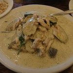 Phuket Thai Restaurant - 1人では無理～。