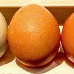 ややダイニング - 生卵
      ３種類