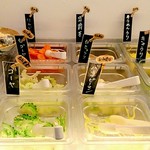 ややダイニング - １階
      サラダ
      生野菜