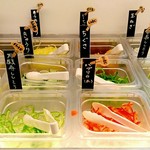 ややダイニング - １階
      サラダ
      生野菜