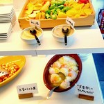 ややダイニング - １階
      天麩羅
      たね
      塩
      ２種類
      温泉卵