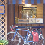 オオナミ - カッコイイ自転車が目につきます