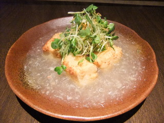 Suishintei - カニあんかけの揚げ出し豆腐　アツアツのカニあんかけに注目の一品♪