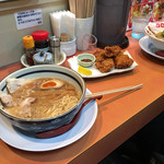 御麺 麦 本店 - 