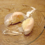 白 - 9.桃の水風船(奈良天川村の葛とごろごろ水まんじゅう/中に白餡 桃 マスカルポーネ)