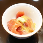 小松 弥助 - 鮪漬けにこのわたをかけて