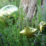 AWkitchen GARDEN - ～AWkitchen GARDEN 鎌倉～
      テラス席には可愛らしい金のバルーン