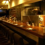 HINATA - 鉄板パフォーマンスを見ながらお食事できる鉄板前カウンター席