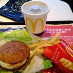 McDonald's - 夏カレーロコモコ Mセット　720円