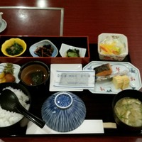 中之島なだ万 - 朝食（２８００円）