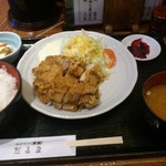 鶏豚問屋 串焼きだるま - チキン南蛮定食です。(2017年8月)