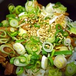 支那そばや - ネギチャーシュー丼