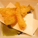 割烹くずし 徳多和良 - 2017年8月 きす天ぷら 324円