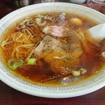 進来軒 - Aセット (ラーメンと餃子５個)のラーメン(完璧な東京醤油ラーメン)