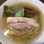 らーめん夢中 - 白醤油ラーメン　700円