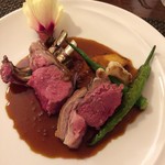 サラマンジェ ド ヨシノ - 仔羊のロースト