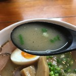 俺のラーメン あっぱれ屋 - こくまろ塩のスープ