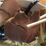 俺のラーメン あっぱれ屋 - チャーシュー肉厚