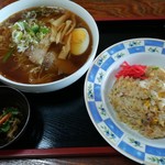 マルホ - ラーメンチャーハンセット６３０円