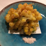 旬菜 おぐら家 - とうもろこしと茶豆のかき揚げ