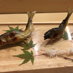 旬菜 おぐら家 - 天然鮎の炭火焼き